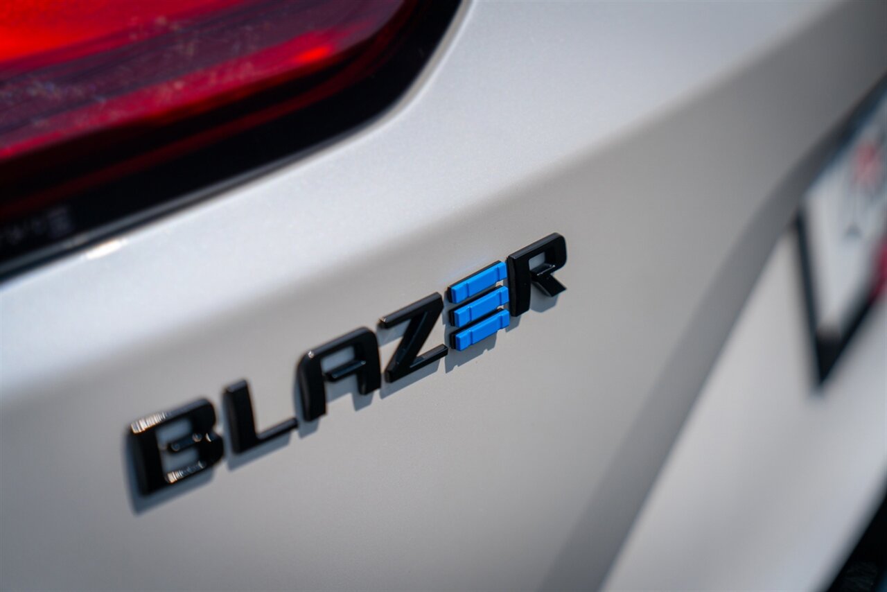 2024 Chevrolet Blazer EV RS   - Photo 25 - Renton, WA 98057