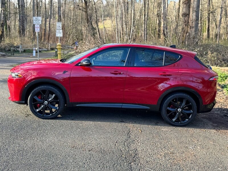 2024 Dodge Hornet R/T Plus   - Photo 6 - Renton, WA 98057