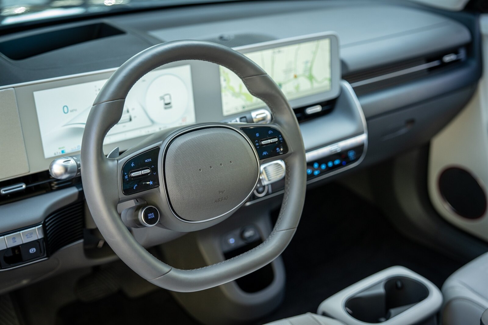 2024 Hyundai IONIQ 5 Limited   - Photo 25 - Renton, WA 98057