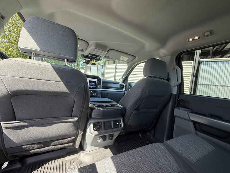 2023 Ford F-150 Lightning XLT   - Photo 22 - Renton, WA 98057