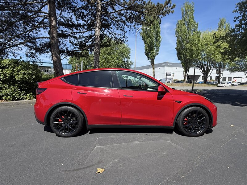 2022 Tesla Model Y Performance   - Photo 7 - Renton, WA 98057