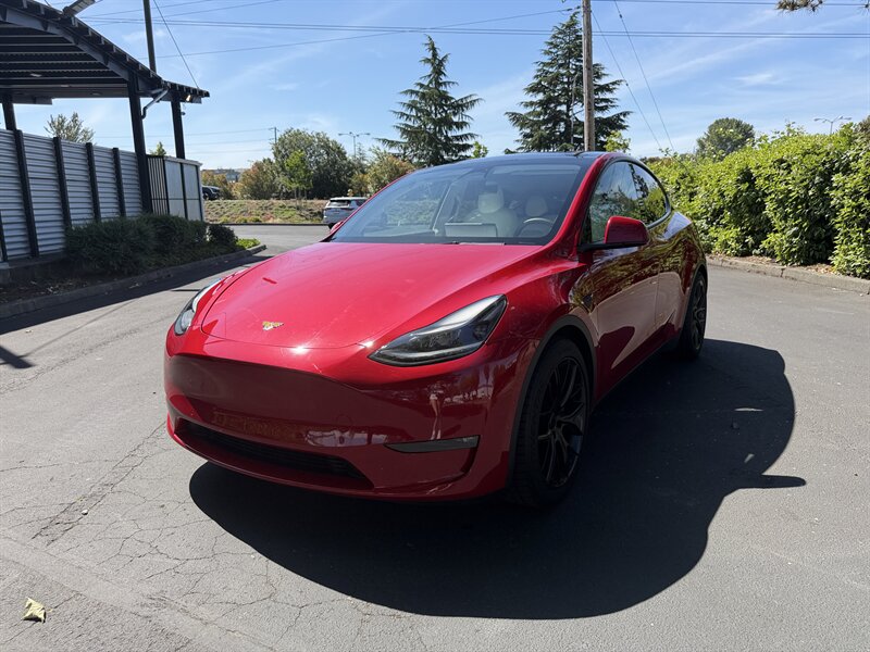 2022 Tesla Model Y Performance   - Photo 2 - Renton, WA 98057