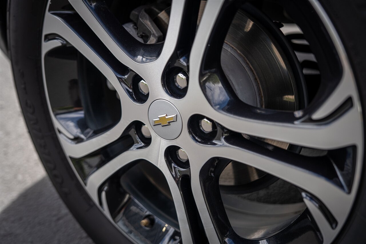 2017 Chevrolet Bolt EV Premier   - Photo 17 - Renton, WA 98057