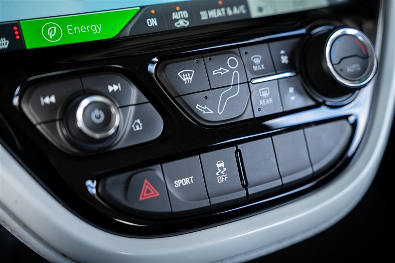 2017 Chevrolet Bolt EV Premier   - Photo 43 - Renton, WA 98057