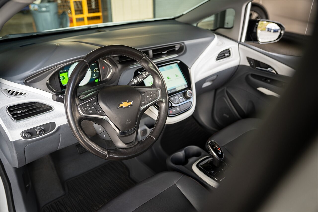 2017 Chevrolet Bolt EV Premier   - Photo 25 - Renton, WA 98057
