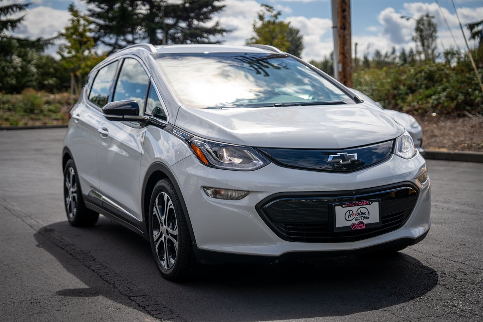 2017 Chevrolet Bolt EV Premier   - Photo 14 - Renton, WA 98057