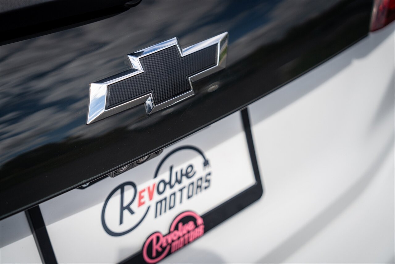 2017 Chevrolet Bolt EV Premier   - Photo 19 - Renton, WA 98057