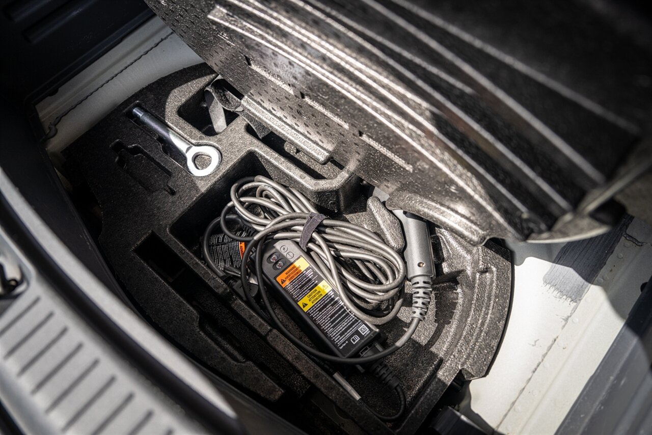 2017 Chevrolet Bolt EV Premier   - Photo 50 - Renton, WA 98057