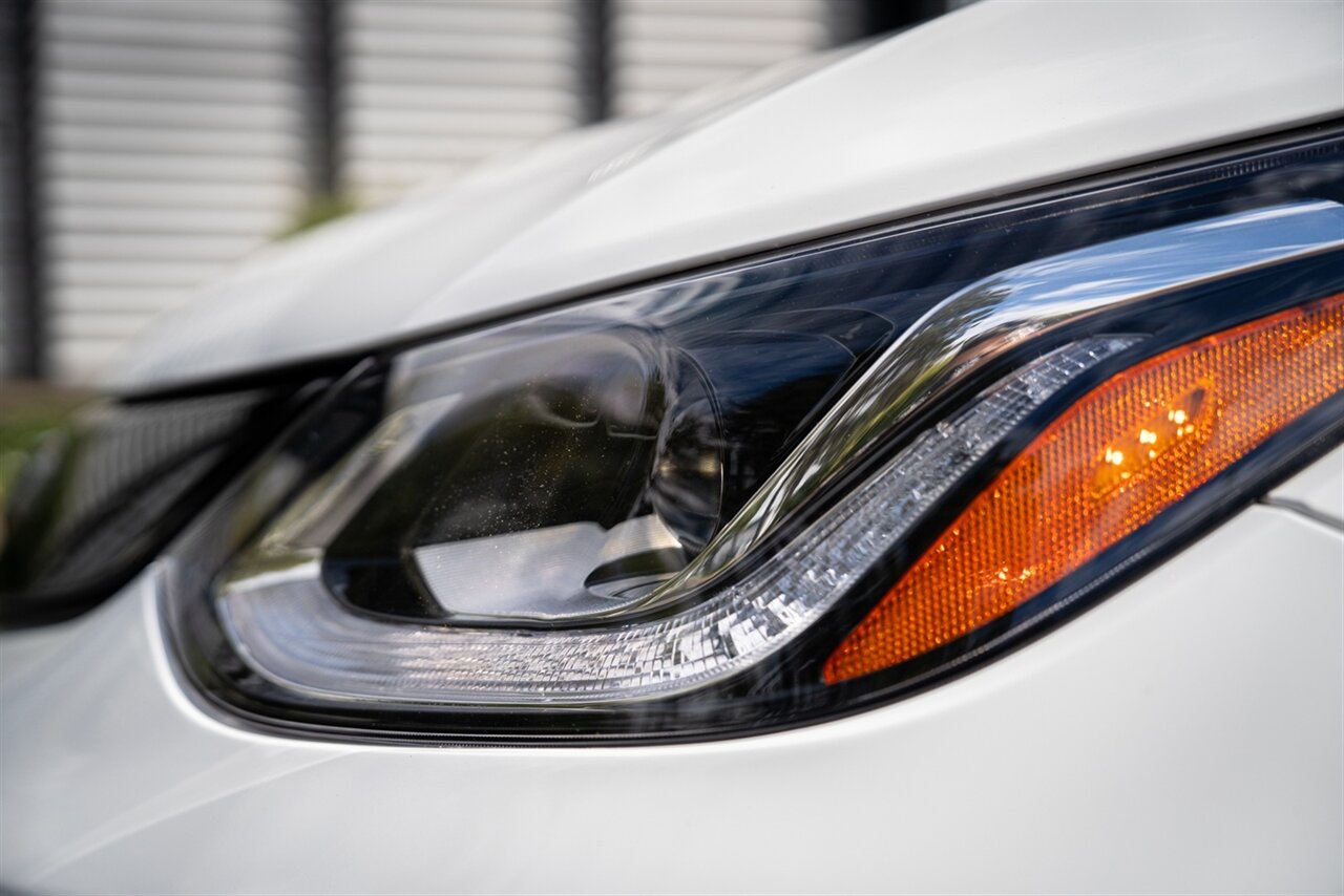 2017 Chevrolet Bolt EV Premier   - Photo 5 - Renton, WA 98057