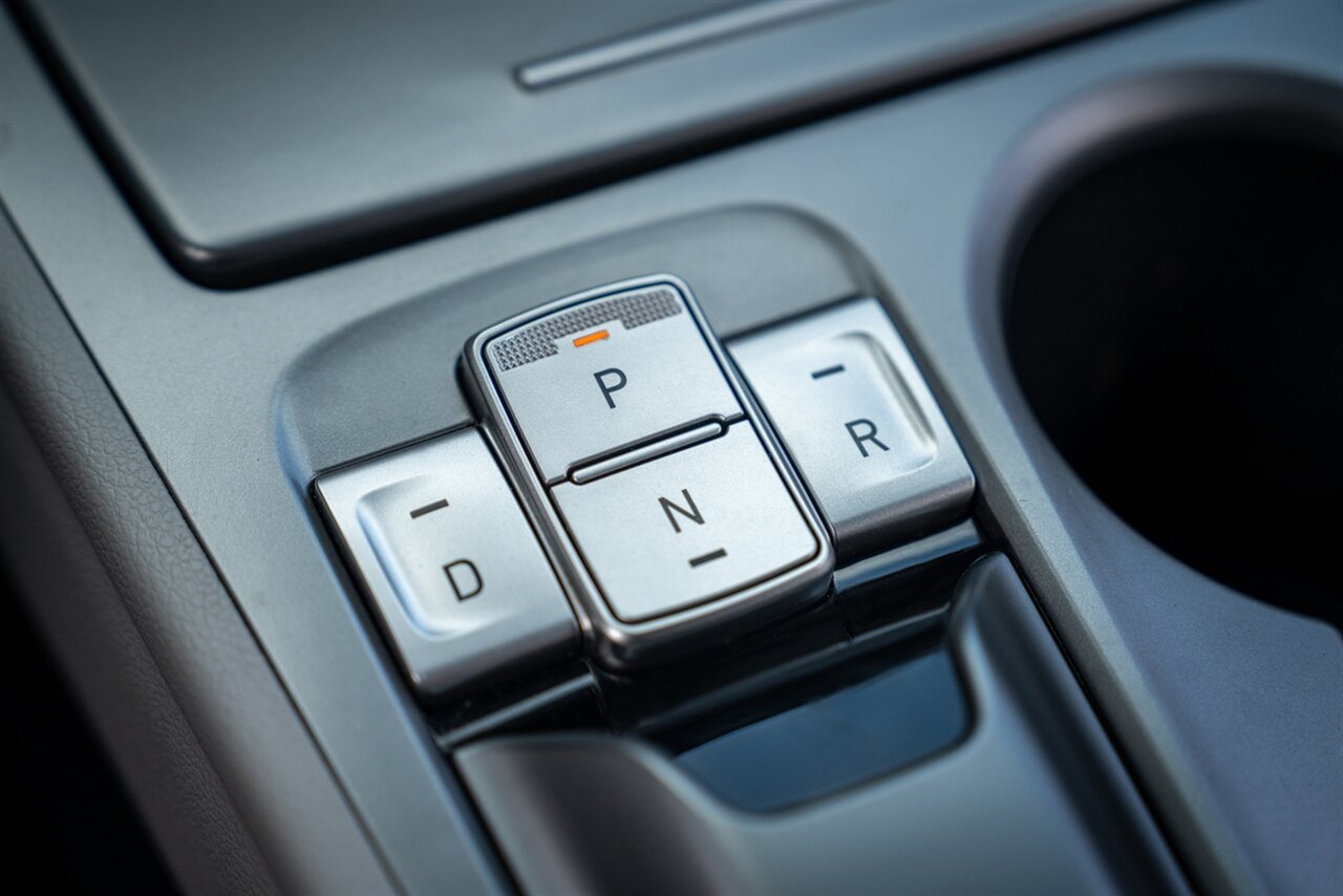 2021 Hyundai KONA Electric Limited   - Photo 39 - Renton, WA 98057