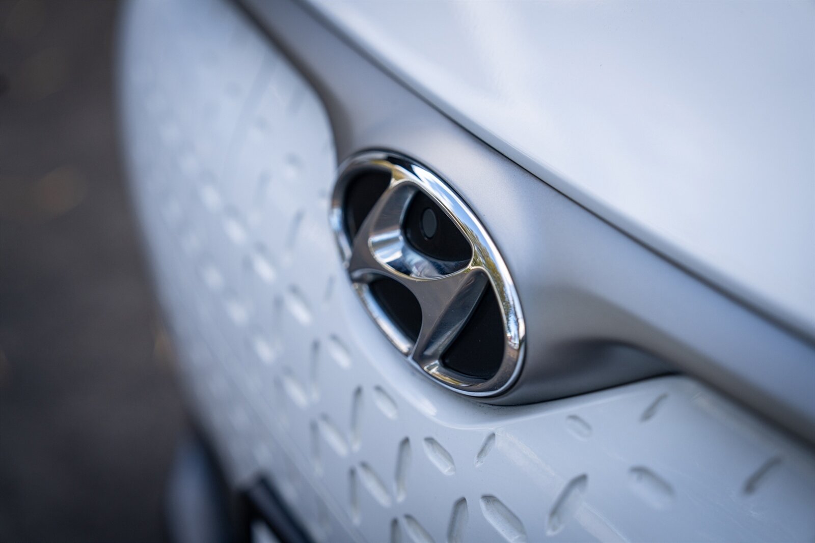 2021 Hyundai KONA Electric Limited   - Photo 3 - Renton, WA 98057