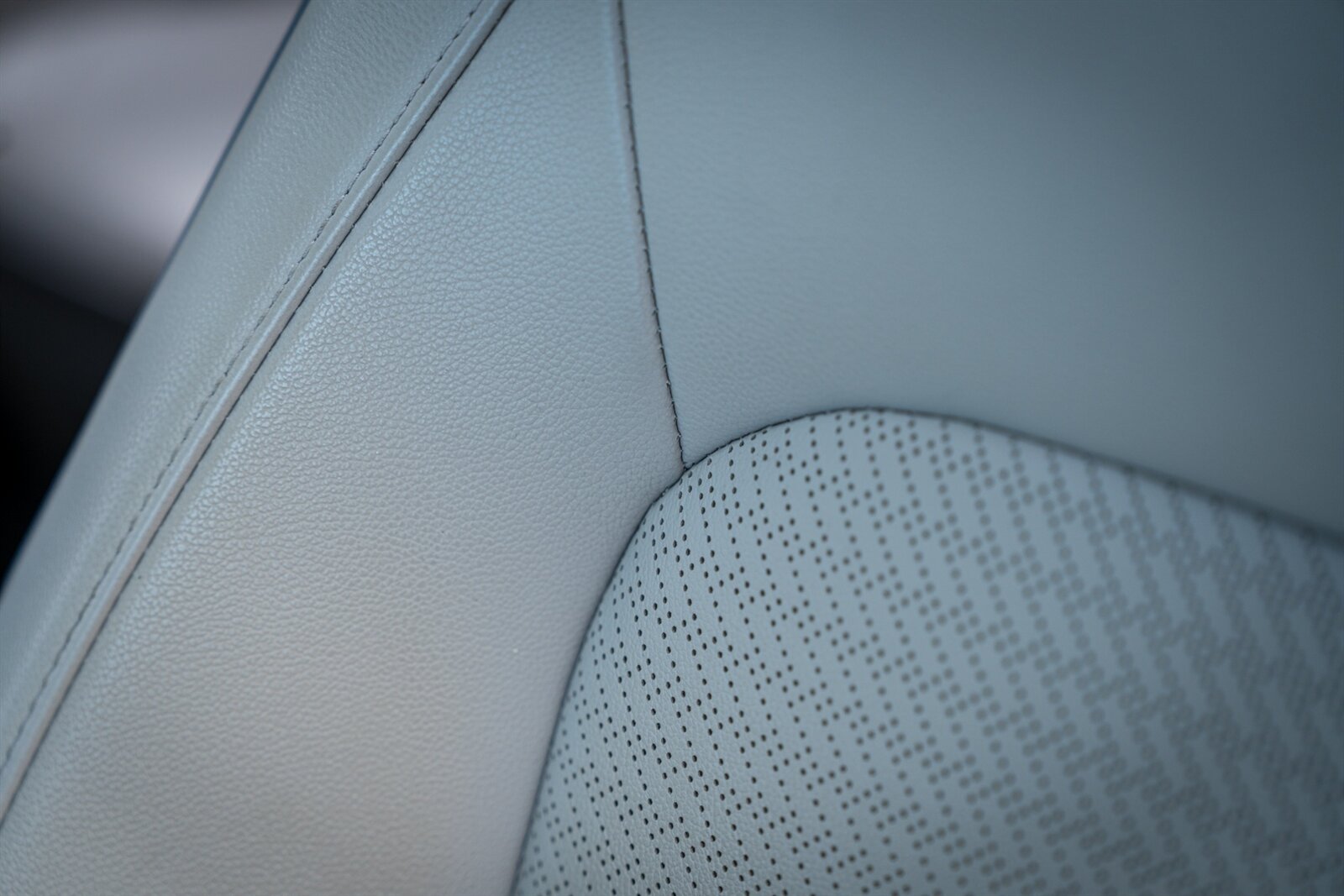 2021 Hyundai KONA Electric Limited   - Photo 44 - Renton, WA 98057