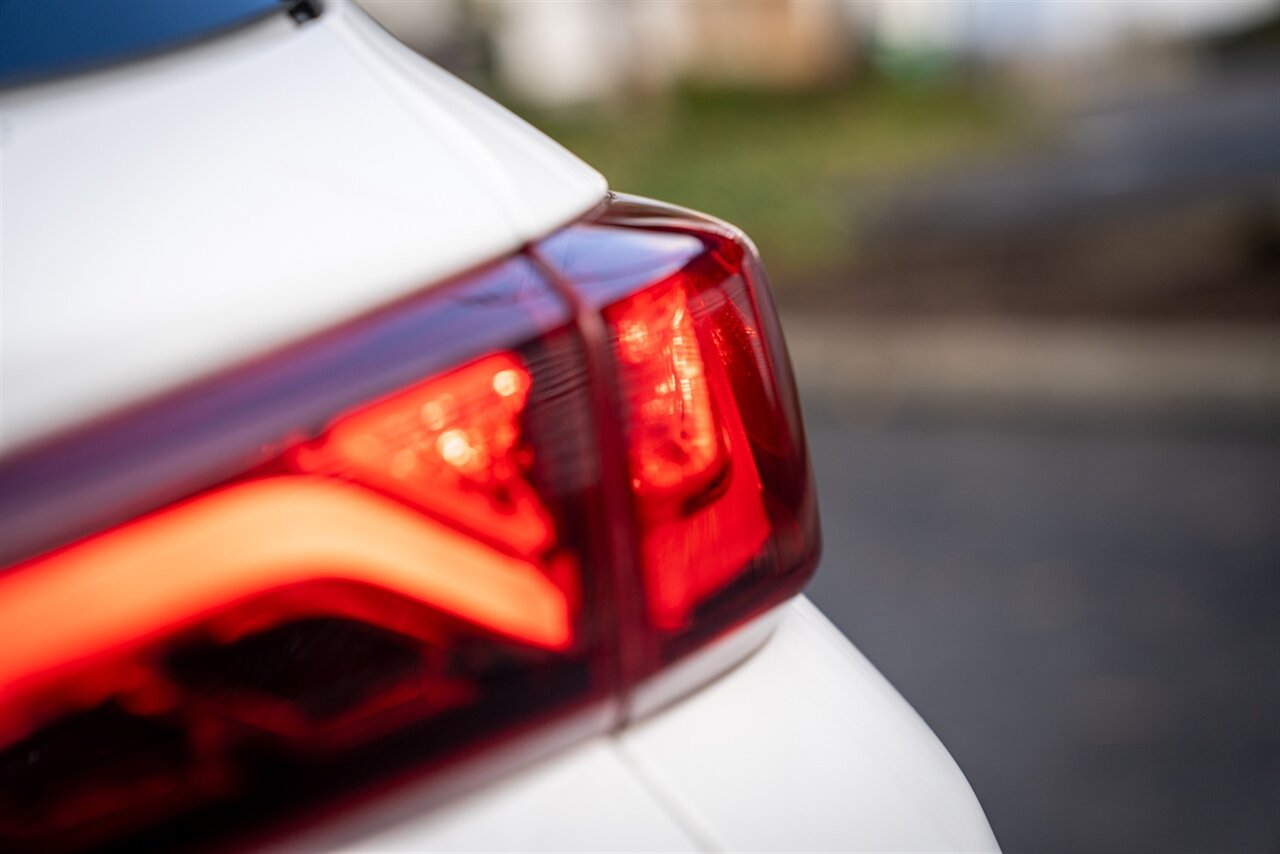 2021 Hyundai KONA Electric Limited   - Photo 15 - Renton, WA 98057