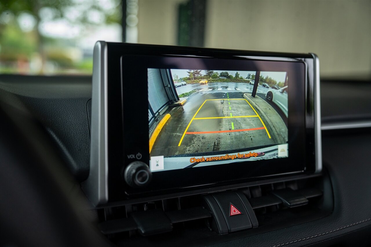 2025 Toyota RAV4 Hybrid XLE   - Photo 33 - Renton, WA 98057