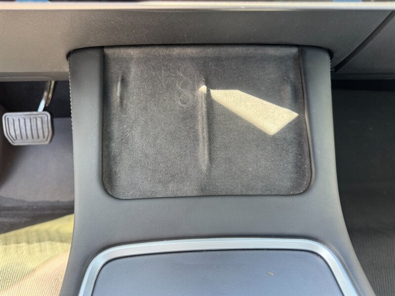 2023 Tesla Model 3   - Photo 14 - Renton, WA 98057