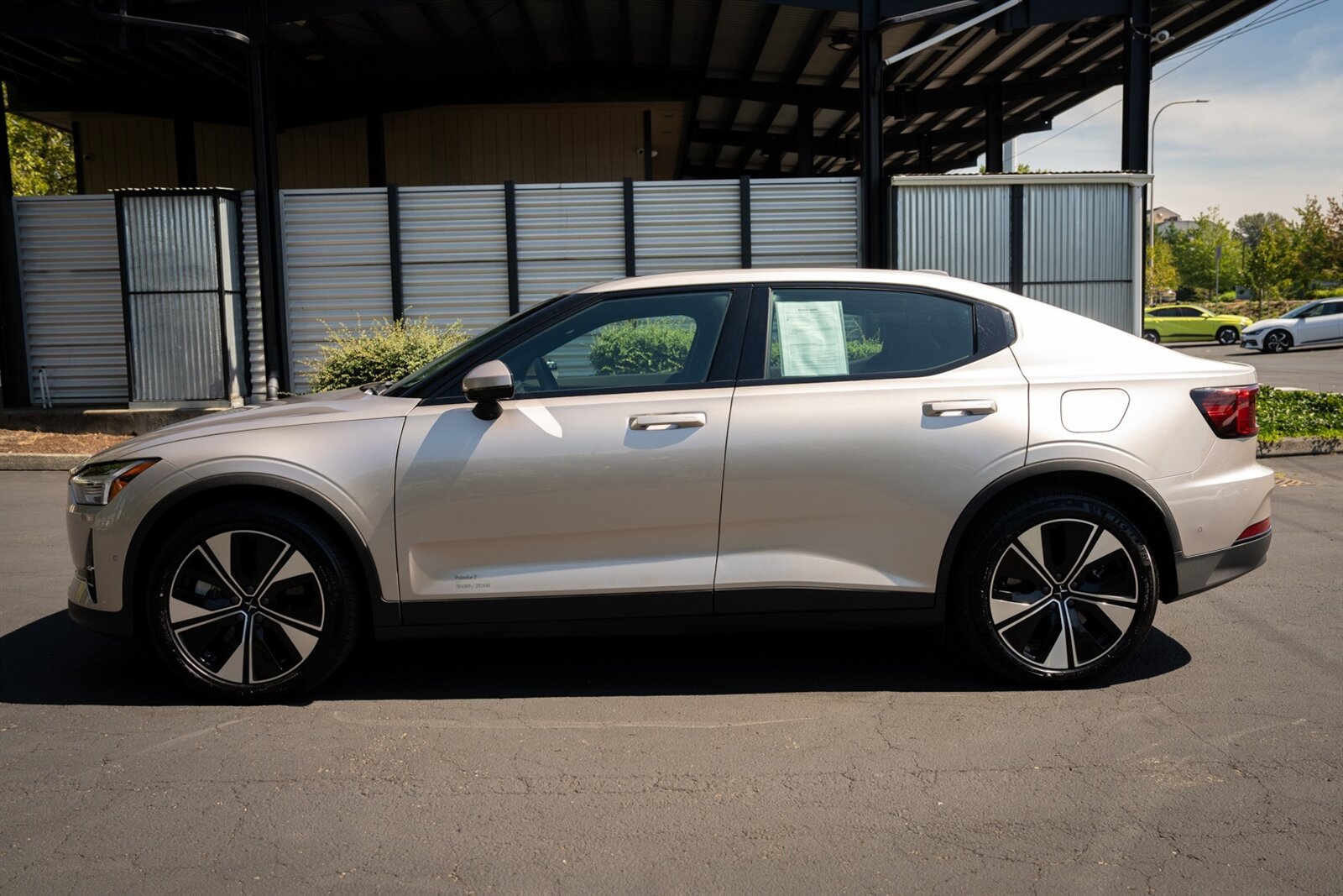 2024 Polestar 2 Long Range Dual Motor   - Photo 12 - Renton, WA 98057