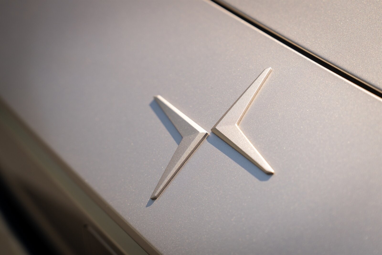2024 Polestar 2 Long Range Dual Motor   - Photo 3 - Renton, WA 98057