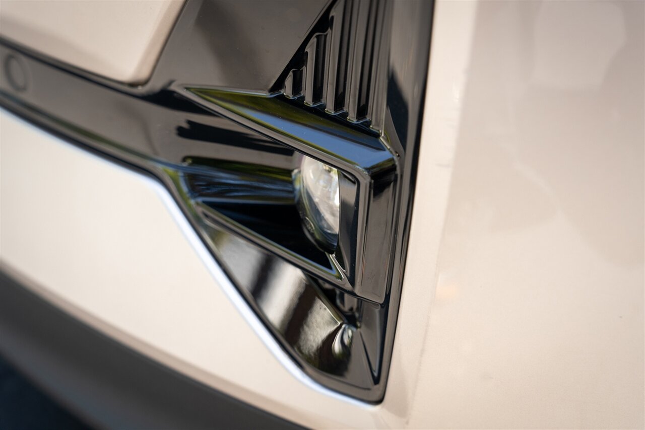2024 Polestar 2 Long Range Dual Motor   - Photo 8 - Renton, WA 98057