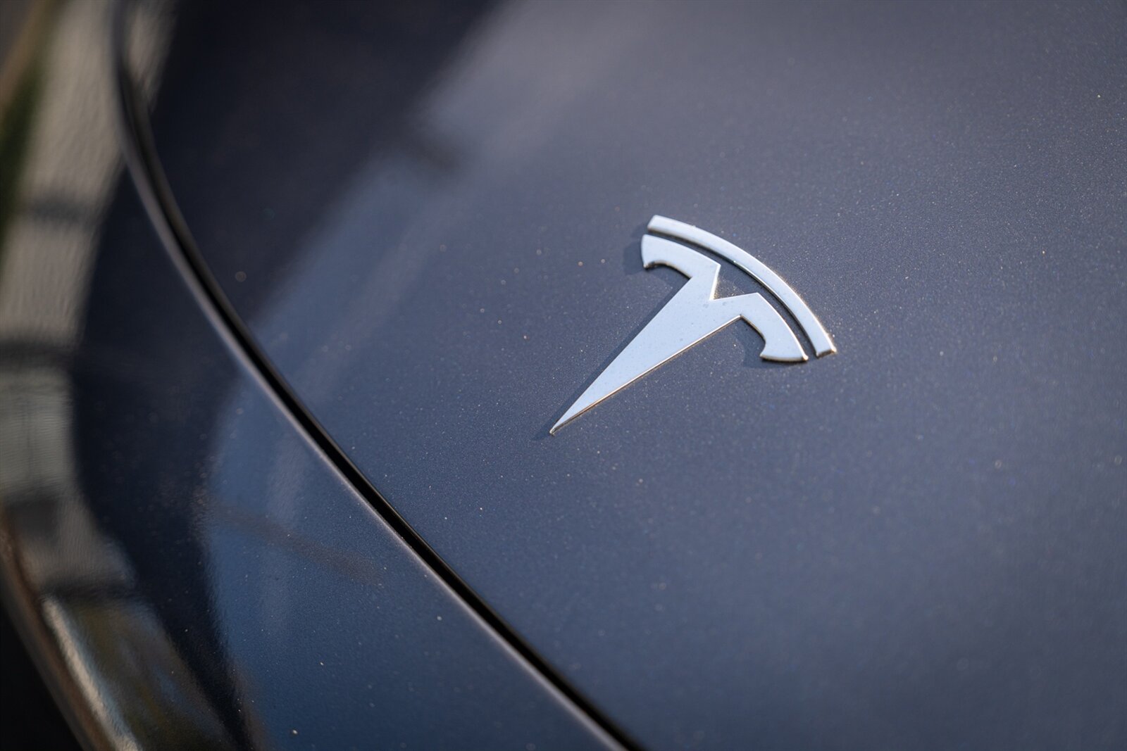 2023 Tesla Model 3   - Photo 3 - Renton, WA 98057