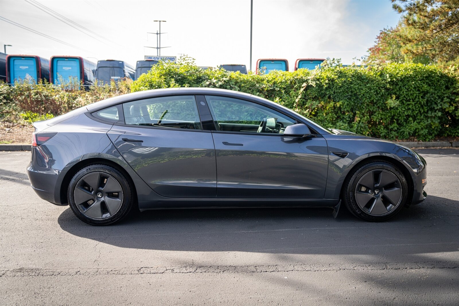 2023 Tesla Model 3   - Photo 12 - Renton, WA 98057