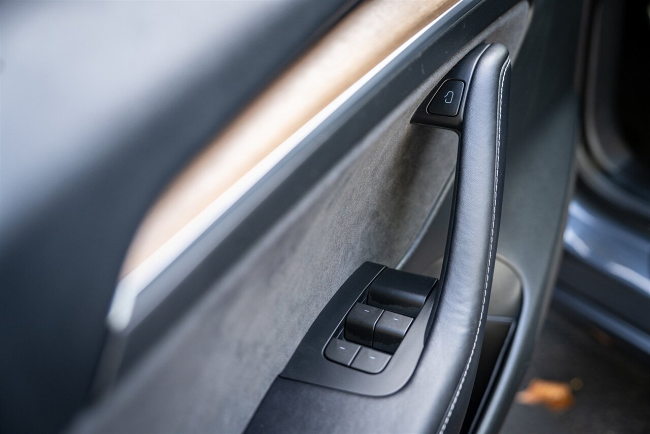 2023 Tesla Model 3   - Photo 27 - Renton, WA 98057