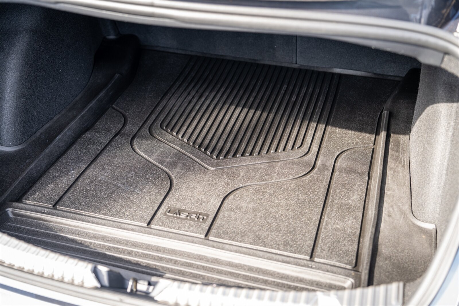 2023 Tesla Model 3   - Photo 20 - Renton, WA 98057