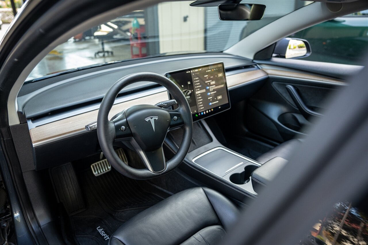 2023 Tesla Model 3   - Photo 21 - Renton, WA 98057