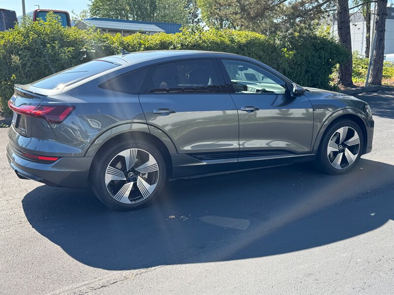 2021 Audi e-tron Sportback quattro Prestige   - Photo 6 - Renton, WA 98057