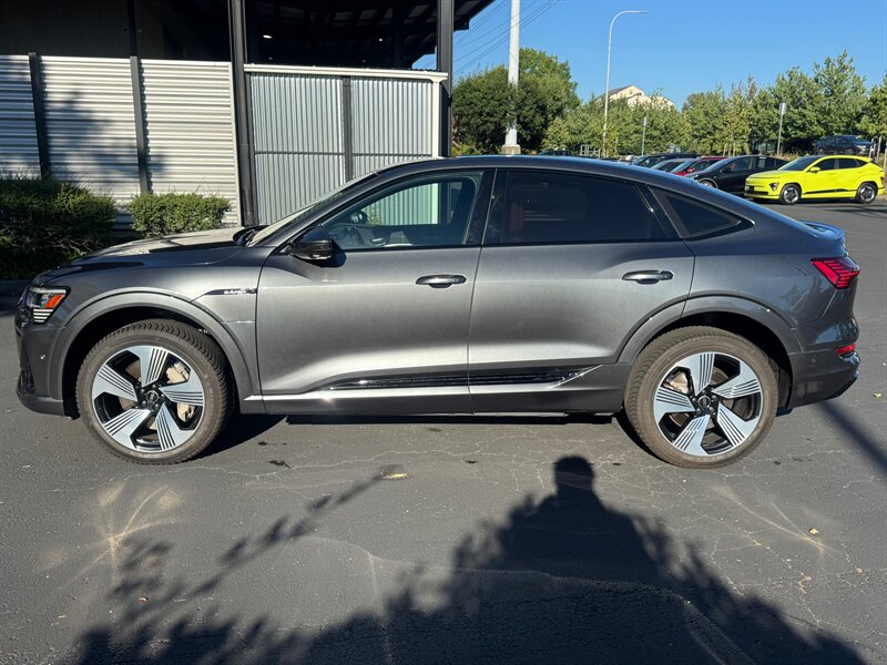 2021 Audi e-tron Sportback quattro Prestige   - Photo 7 - Renton, WA 98057
