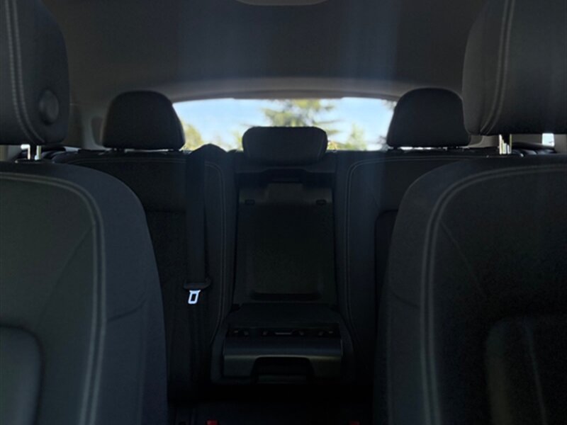 2021 Audi e-tron quattro Premium Plus   - Photo 18 - Renton, WA 98057
