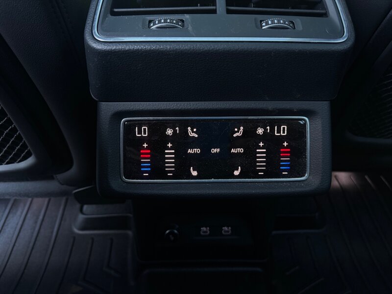 2021 Audi e-tron quattro Premium Plus   - Photo 21 - Renton, WA 98057