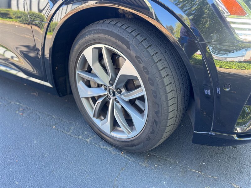 2021 Audi e-tron quattro Premium Plus   - Photo 26 - Renton, WA 98057