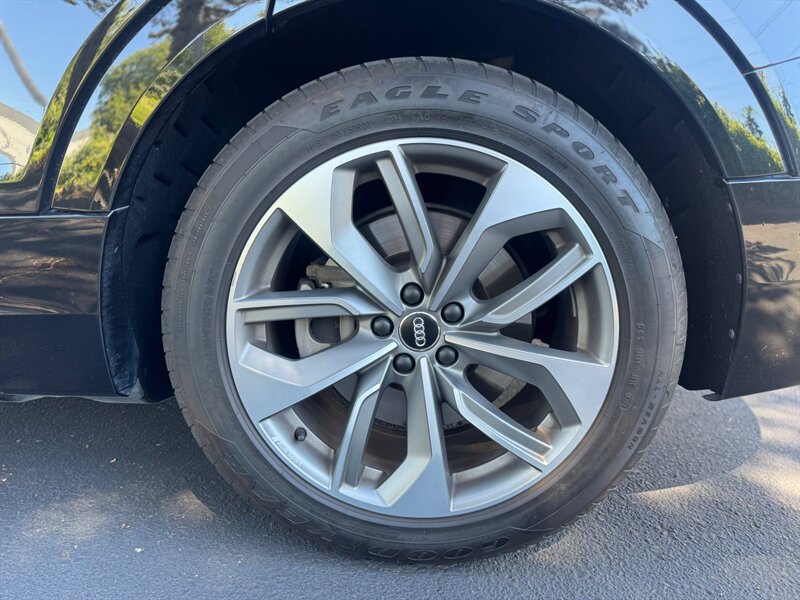 2021 Audi e-tron quattro Premium Plus   - Photo 23 - Renton, WA 98057