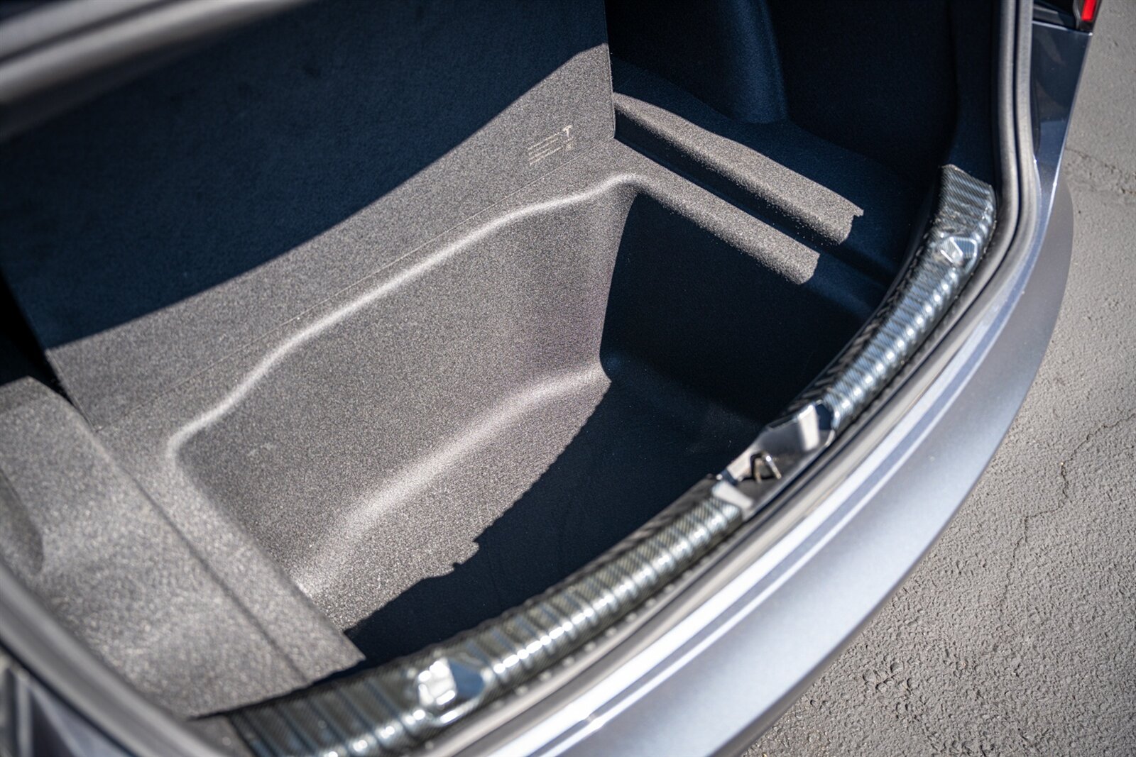 2023 Tesla Model 3 Performance   - Photo 23 - Renton, WA 98057