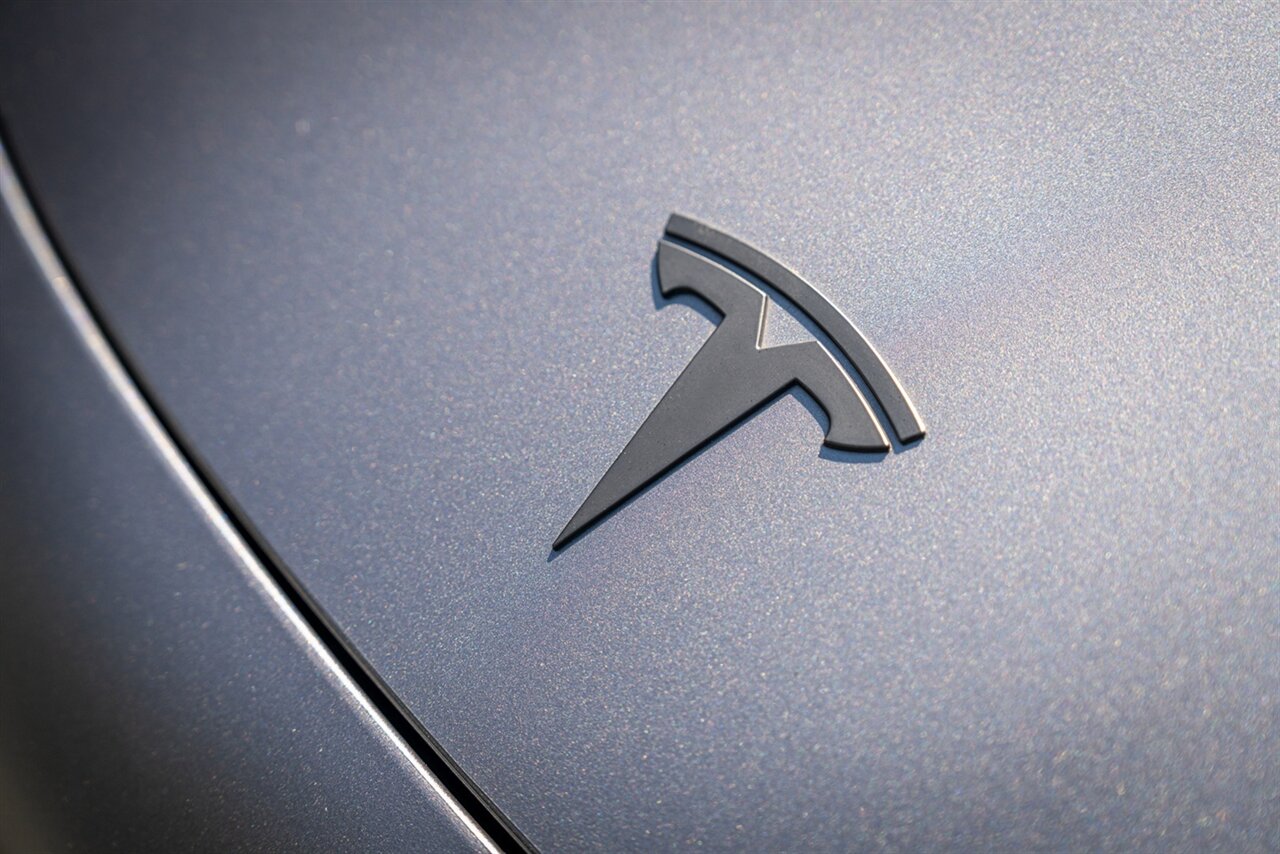 2023 Tesla Model 3 Performance   - Photo 3 - Renton, WA 98057
