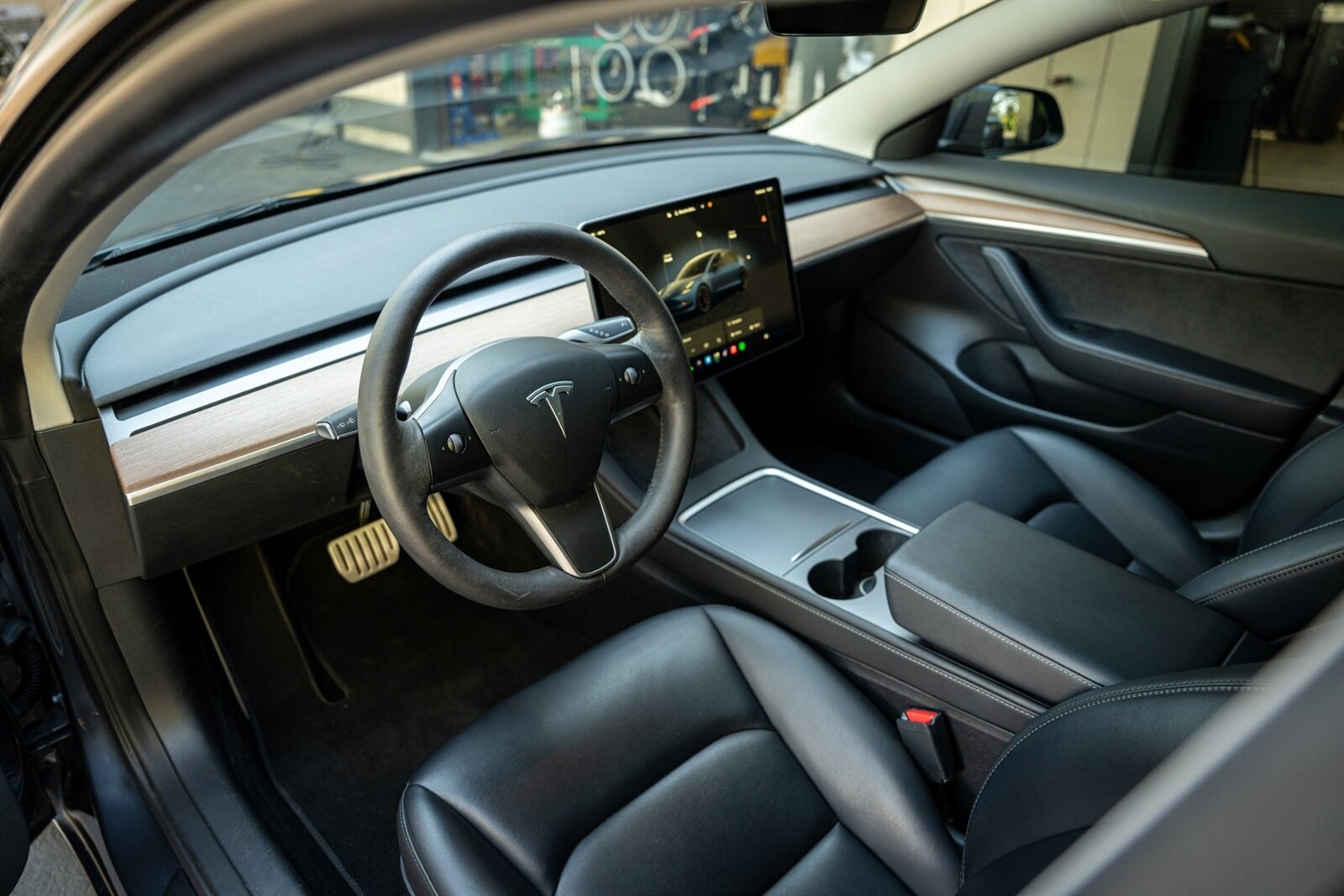 2023 Tesla Model 3 Performance   - Photo 24 - Renton, WA 98057