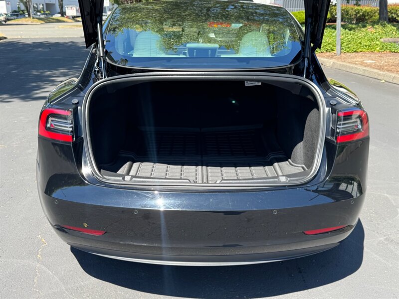 2020 Tesla Model 3 Performance   - Photo 8 - Renton, WA 98057