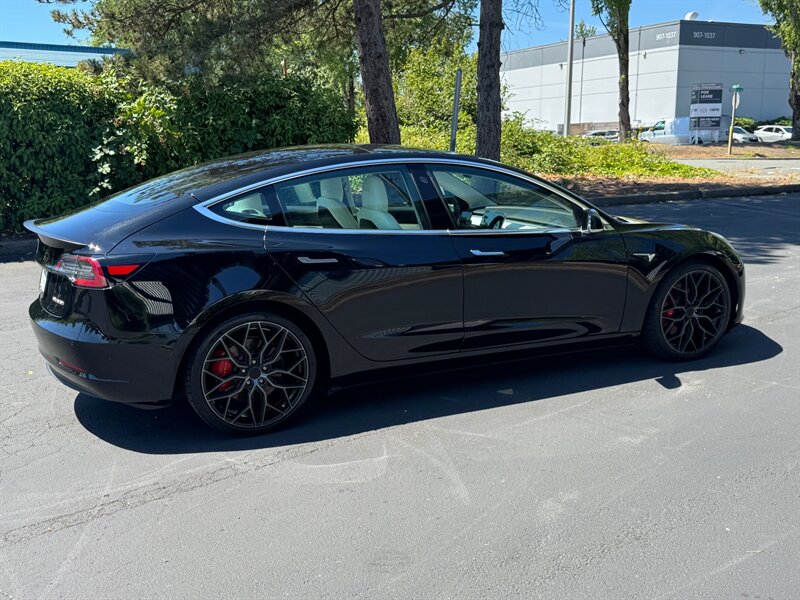 2020 Tesla Model 3 Performance   - Photo 6 - Renton, WA 98057