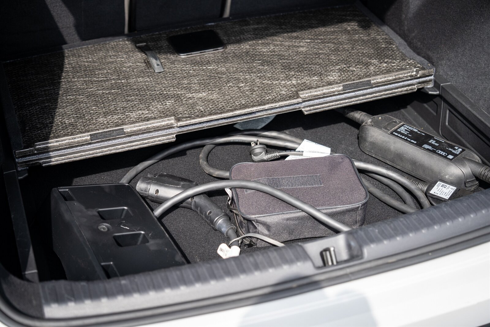 2023 Audi Q4 e-tron quattro Premium Plus 50   - Photo 24 - Renton, WA 98057