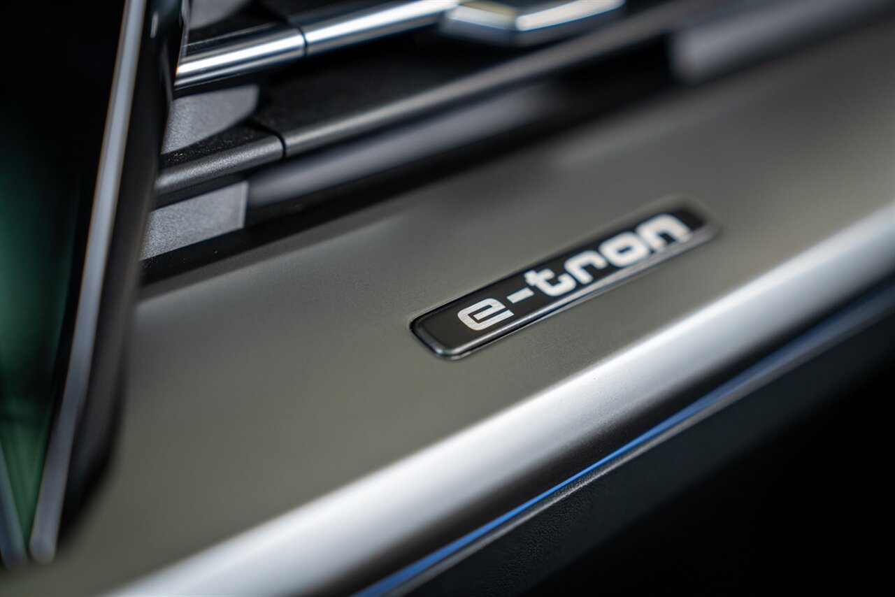 2023 Audi Q4 e-tron quattro Premium Plus 50   - Photo 48 - Renton, WA 98057