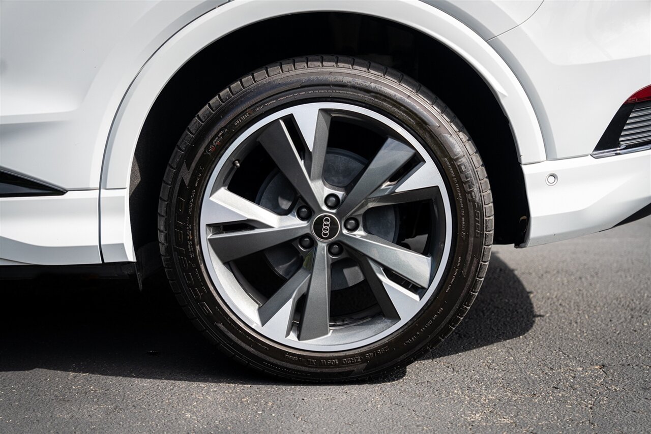 2023 Audi Q4 e-tron quattro Premium Plus 50   - Photo 19 - Renton, WA 98057