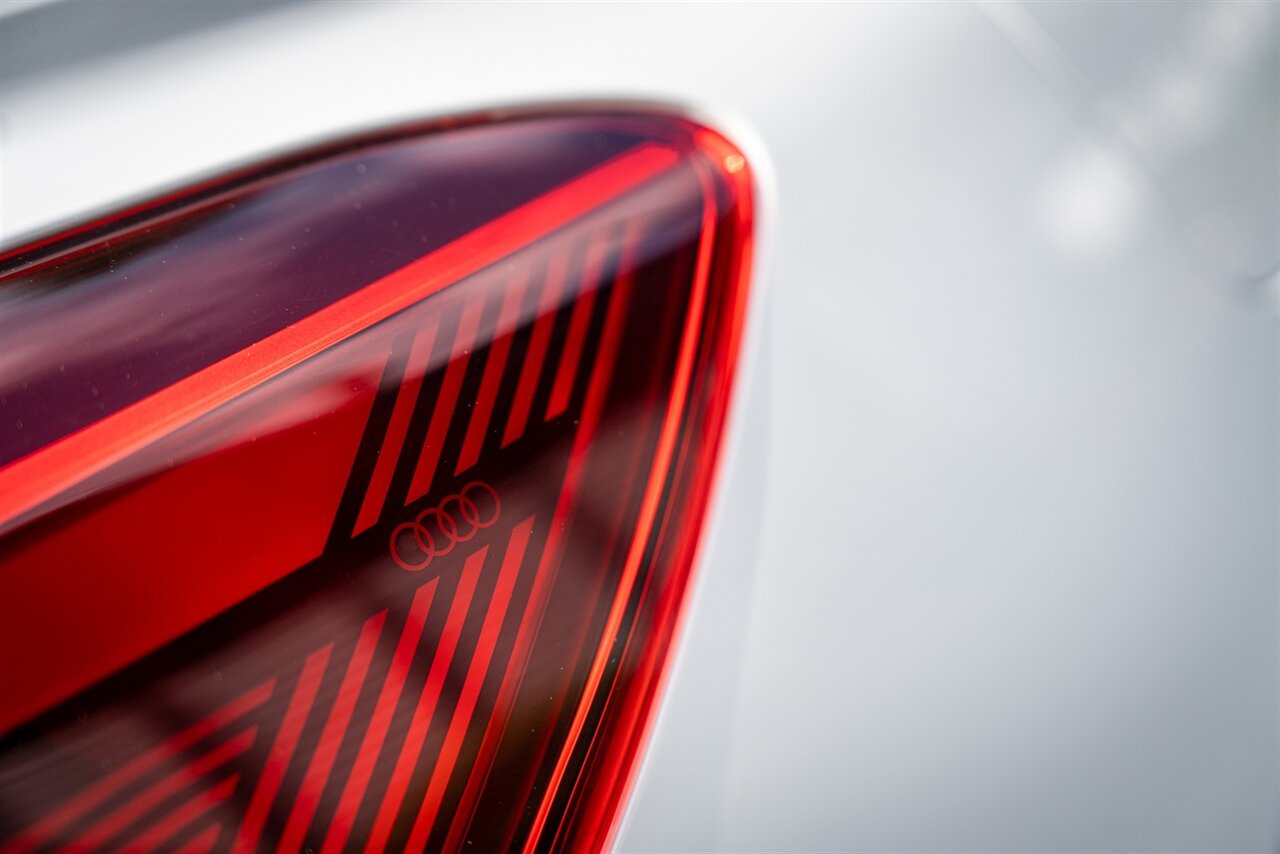 2023 Audi Q4 e-tron quattro Premium Plus 50   - Photo 15 - Renton, WA 98057