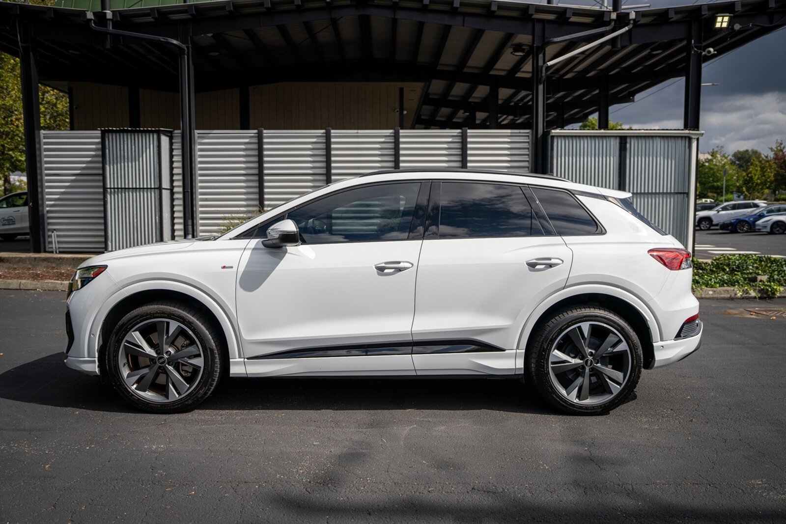 2023 Audi Q4 e-tron quattro Premium Plus 50   - Photo 8 - Renton, WA 98057