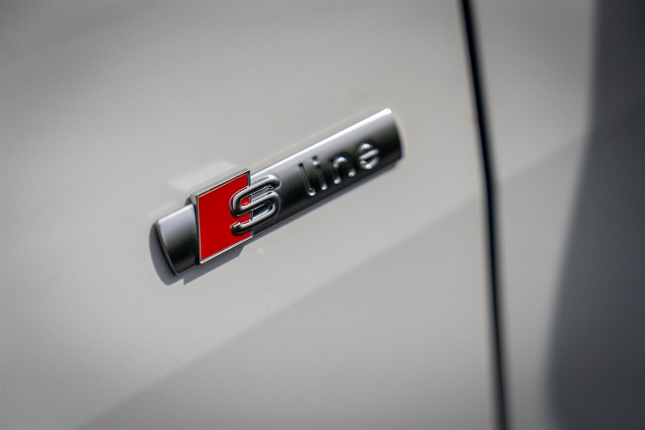 2023 Audi Q4 e-tron quattro Premium Plus 50   - Photo 7 - Renton, WA 98057