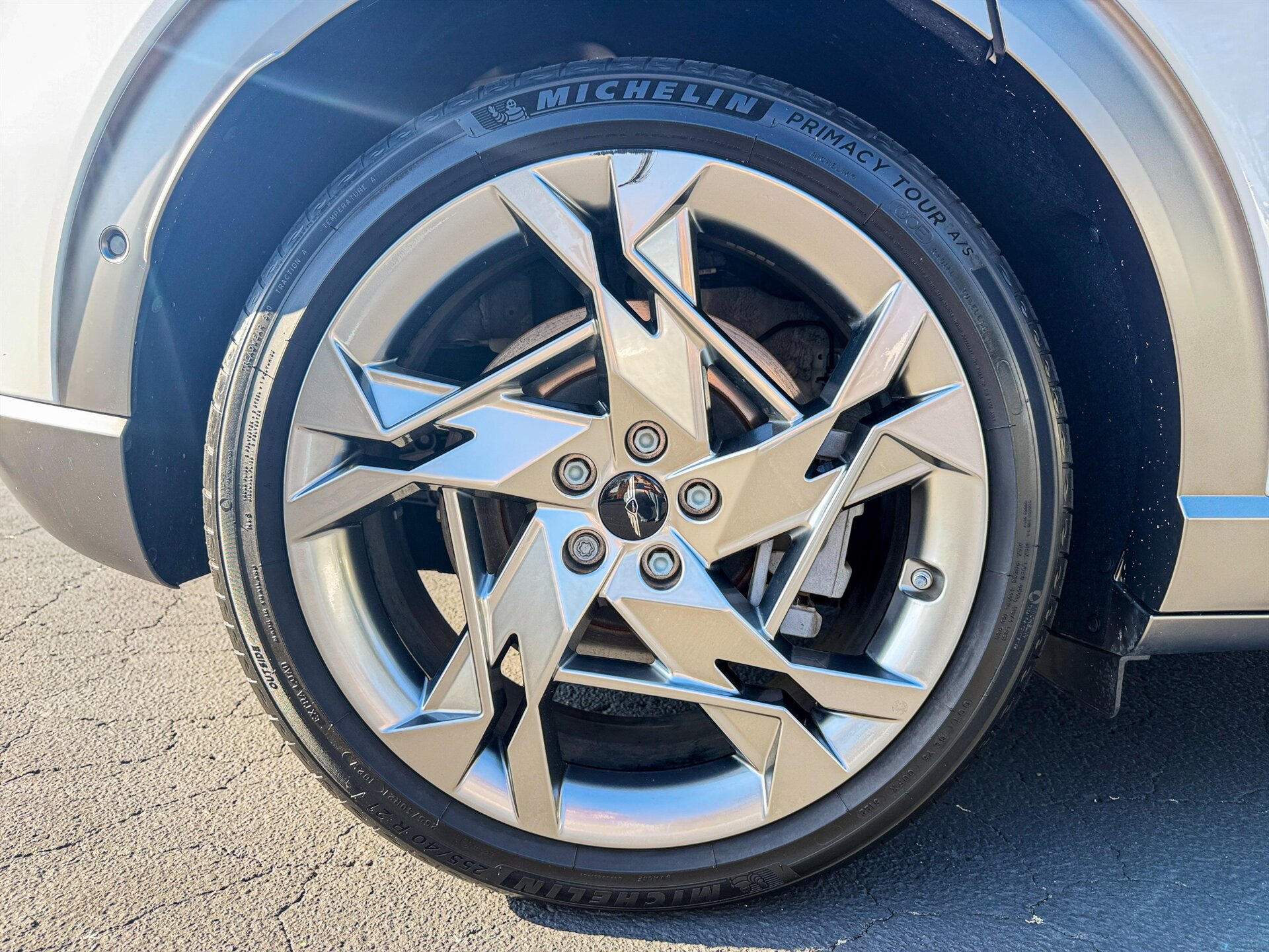 2023 Genesis GV60 Performance   - Photo 15 - Renton, WA 98057
