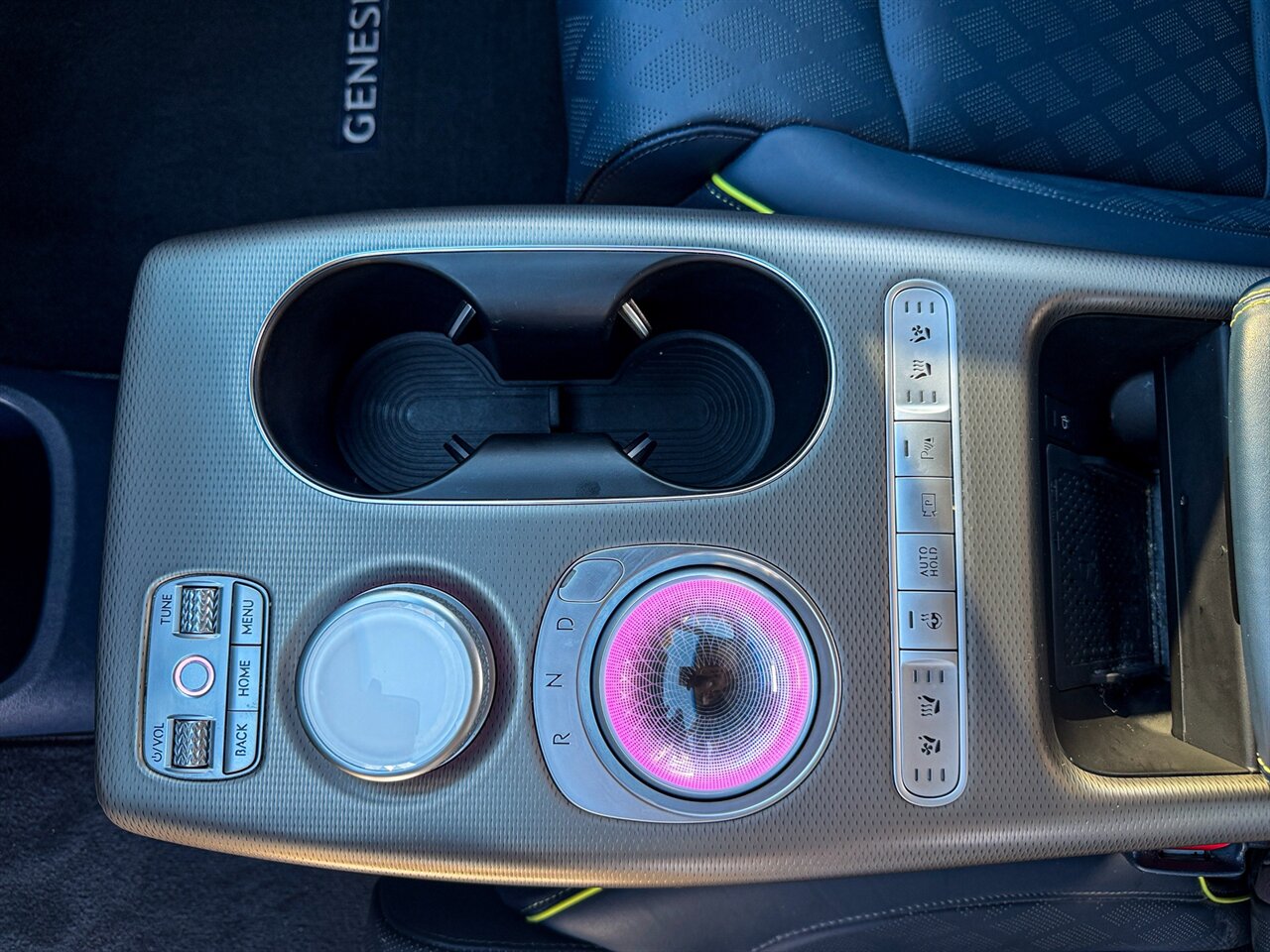 2023 Genesis GV60 Performance   - Photo 27 - Renton, WA 98057