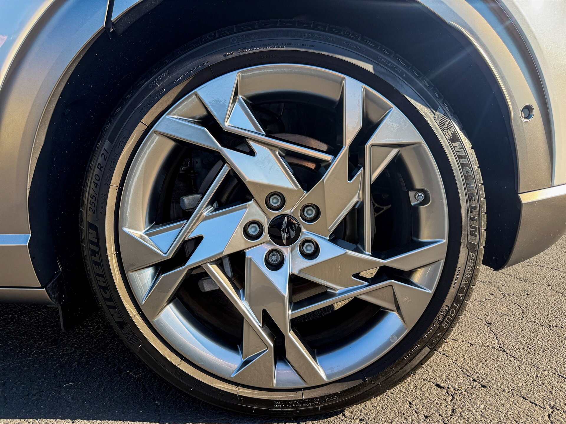 2023 Genesis GV60 Performance   - Photo 18 - Renton, WA 98057