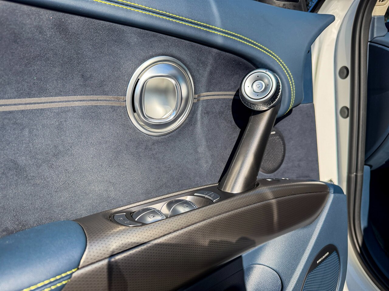 2023 Genesis GV60 Performance   - Photo 24 - Renton, WA 98057