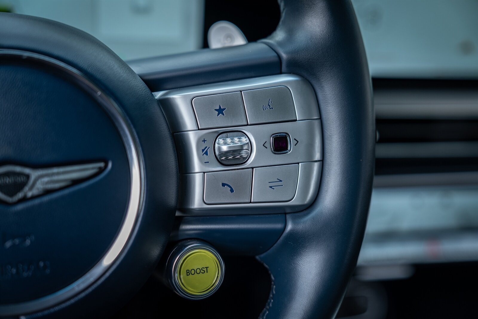 2023 Genesis GV60 Performance   - Photo 34 - Renton, WA 98057