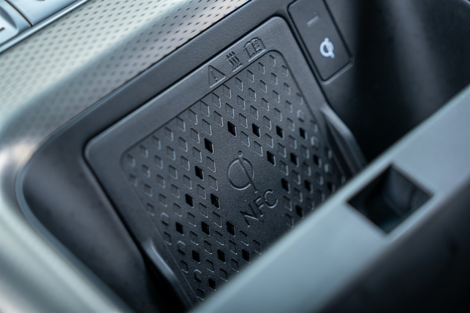 2023 Genesis GV60 Performance   - Photo 50 - Renton, WA 98057